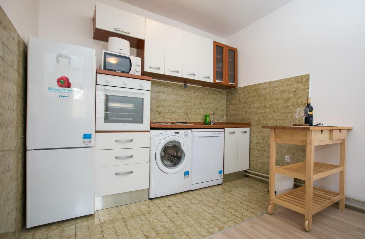 Apartment Macan Кавтат Екстериор снимка