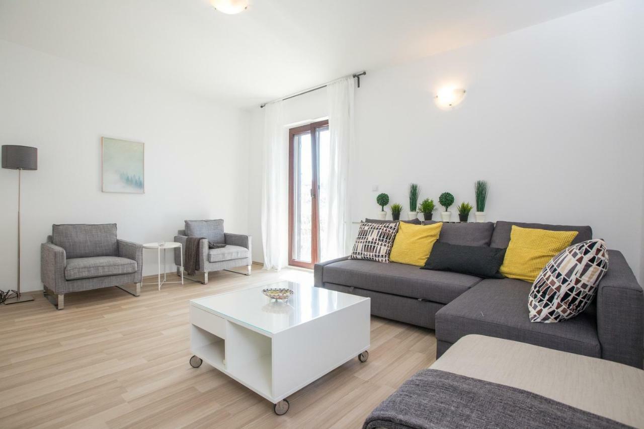 Apartment Macan Кавтат Екстериор снимка