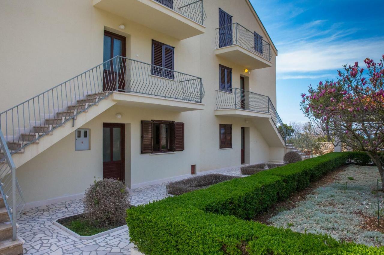 Apartment Macan Кавтат Екстериор снимка