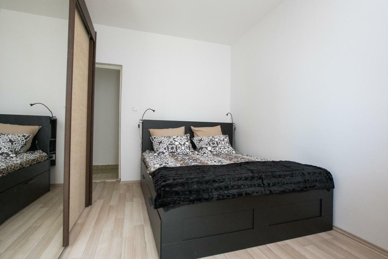 Apartment Macan Кавтат Екстериор снимка